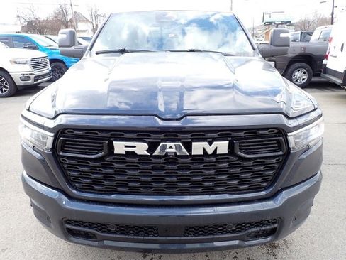 New 2026 RAM 1500 4x4 Crew Cab image 10