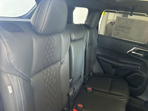 New 2025 Mitsubishi Outlander SEL Black Edition image 26