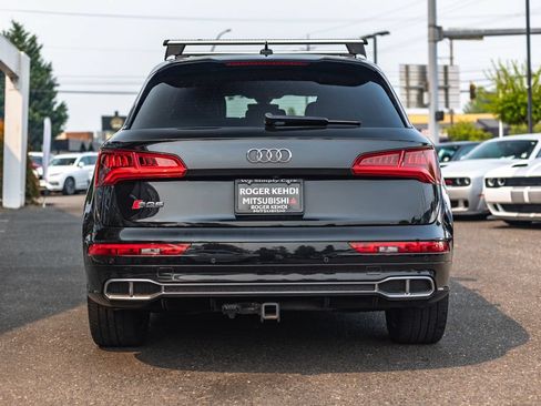 Used 2018 Audi SQ5 Premium Plus w/ S Sport Package AWD/4WD image 9
