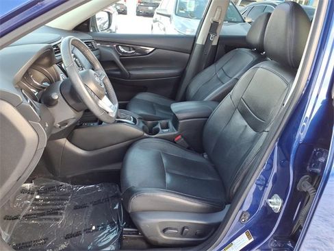 Used 2020 Nissan Rogue SL image 4