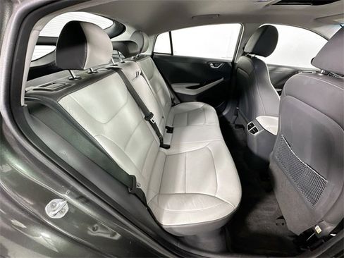 Used 2022 Hyundai Ioniq Limited image 29