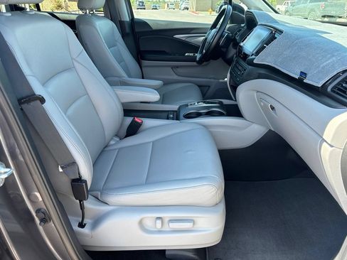 Used 2023 Honda Ridgeline RTL-E image 18