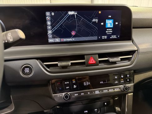 Used 2024 Kia Seltos EX image 19