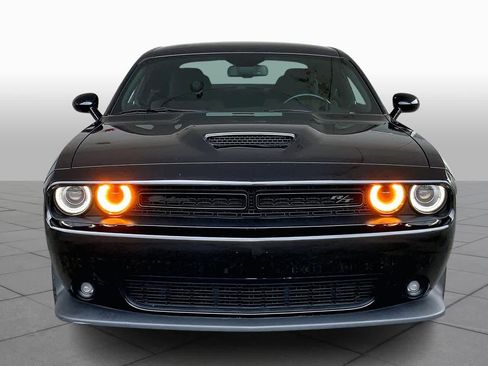 Used 2022 Dodge Challenger R/T w/ Blacktop Package image 3