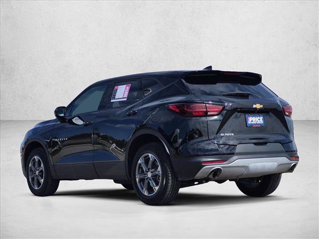 Used 2025 Chevrolet Blazer LT FWD image 8