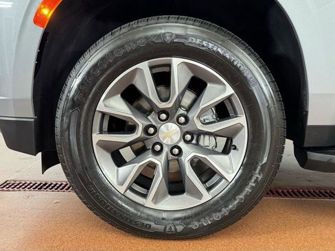 Used 2024 Chevrolet Tahoe LT w/ LT Signature Plus Package image 8