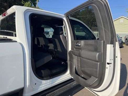 Used 2024 Chevrolet Silverado 2500 Custom w/ Custom Value Package AWD/4WD image 27