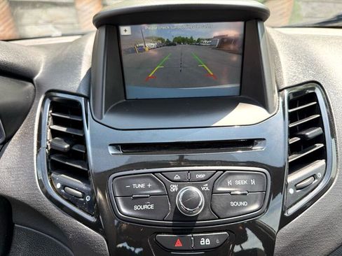 Used 2019 Ford Fiesta SE w/ Equipment Group 201A image 19