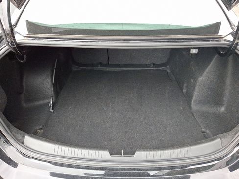 Used 2023 Chevrolet Malibu LT image 28