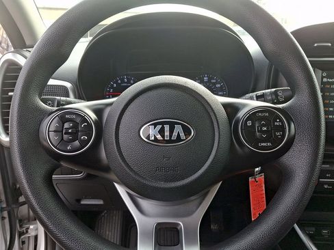 Certified 2020 Kia Soul LX image 19