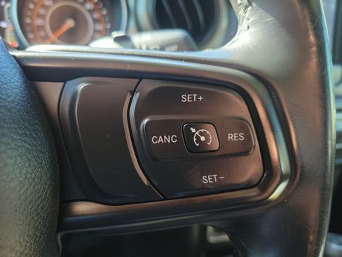 Used 2021 Jeep Wrangler Unlimited Sport AWD/4WD image 17