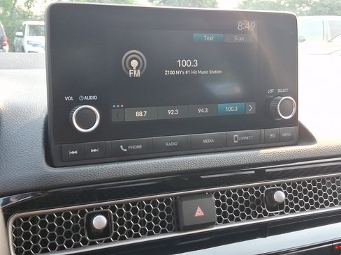 Used 2022 Honda Civic EX image 17
