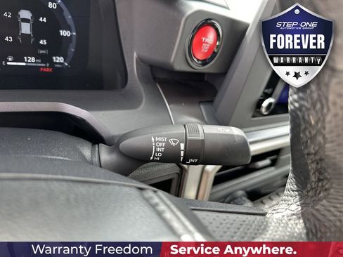 Used 2025 Toyota Tacoma TRD Sport AWD/4WD image 22