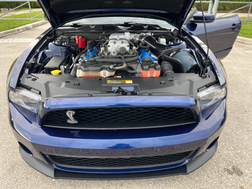 Used 2011 Ford Mustang Shelby GT500 w/ SVT Performance Pkg RWD image 38