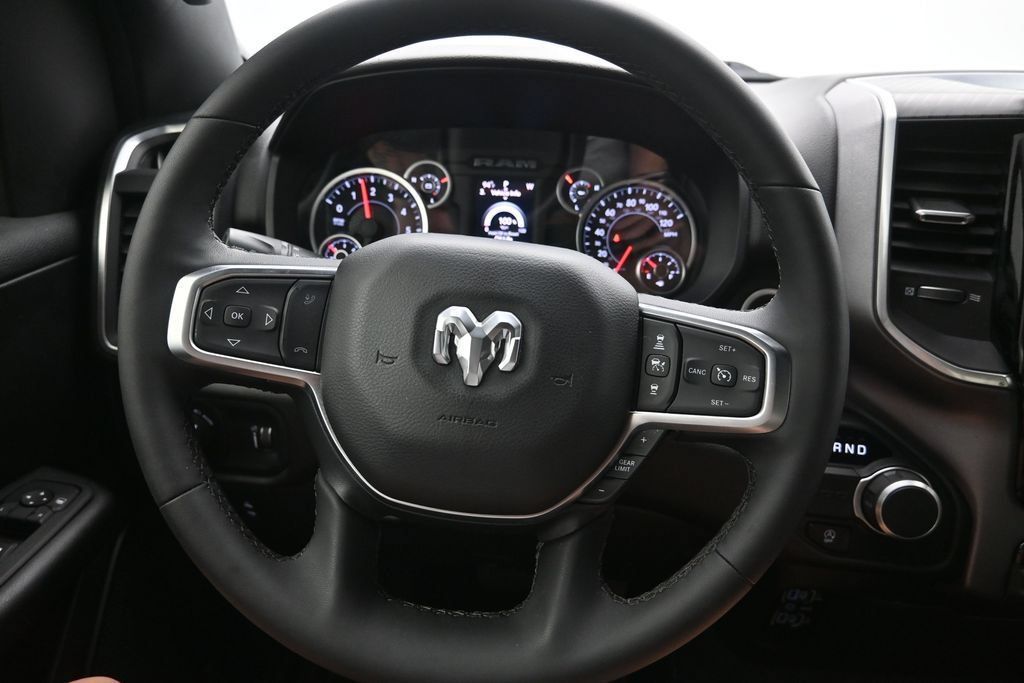 Used 2025 RAM 1500 Big Horn RWD image 13