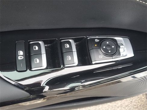 Certified 2025 Kia K5 GT-Line image 15