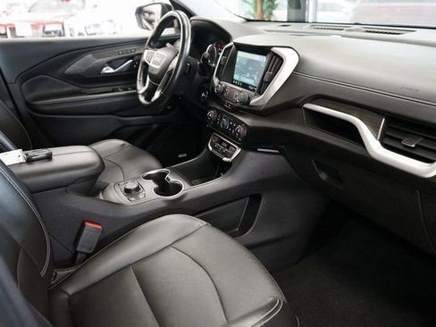 Used 2022 GMC Terrain SLT w/ Infotainment Package II image 43