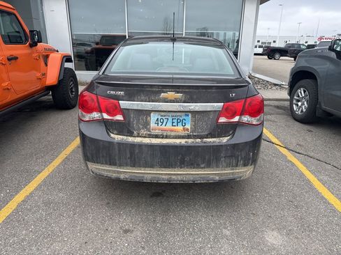 Used 2015 Chevrolet Cruze LT image 5