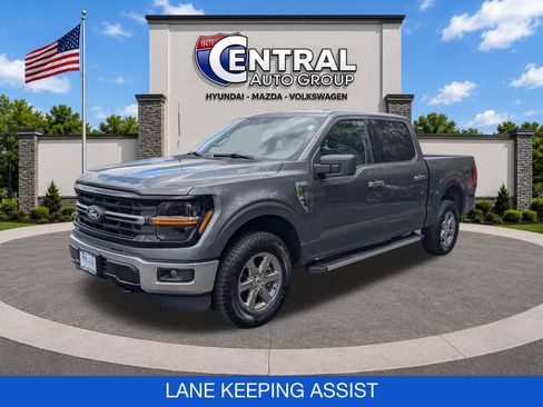 Used 2025 Ford F150 XLT w/ Equipment Group 301A Standard AWD/4WD image 3