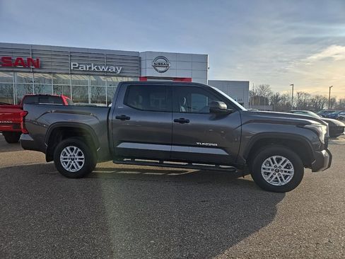 Used 2024 Toyota Tundra SR5 image 8