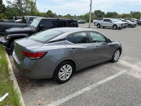Used 2022 Nissan Sentra S FWD image 3