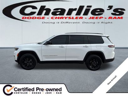 Used 2024 Jeep Grand Cherokee L Laredo