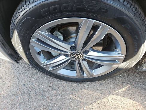 Used 2024 Volkswagen Jetta SE FWD image 26