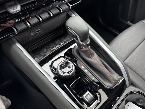 New 2026 Chevrolet Colorado Z71 w/ Z71 Convenience Package 2 image 33