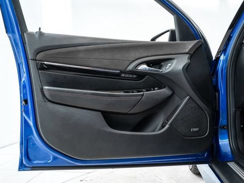 Used 2017 Chevrolet SS RWD image 16