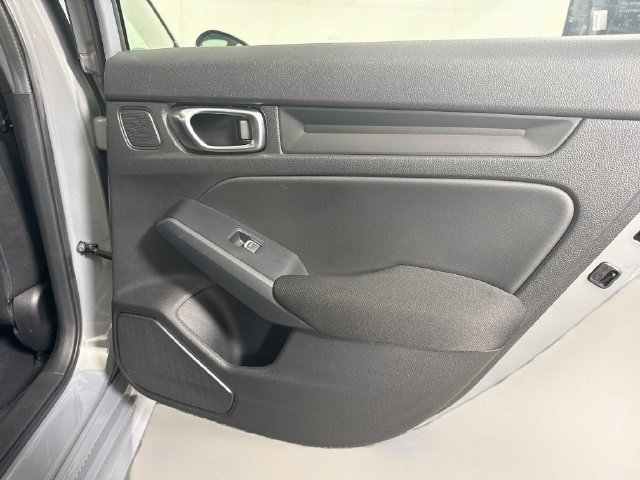 Used 2025 Honda Civic Sport image 27