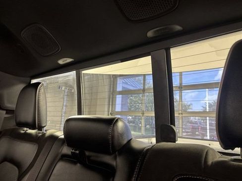 Used 2023 RAM 1500 Laramie AWD/4WD image 26