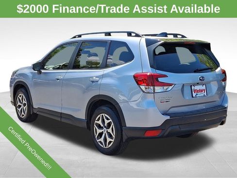 Used 2024 Subaru Forester Premium AWD/4WD image 4