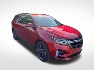 Used 2022 Chevrolet Equinox RS w/ LPO, Floor Liner Package image 1