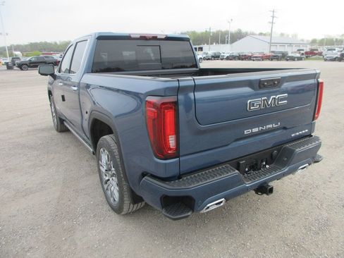 New 2026 GMC Sierra 1500 Denali Ultimate AWD/4WD image 9