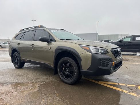 Used 2024 Subaru Outback Wilderness image 9