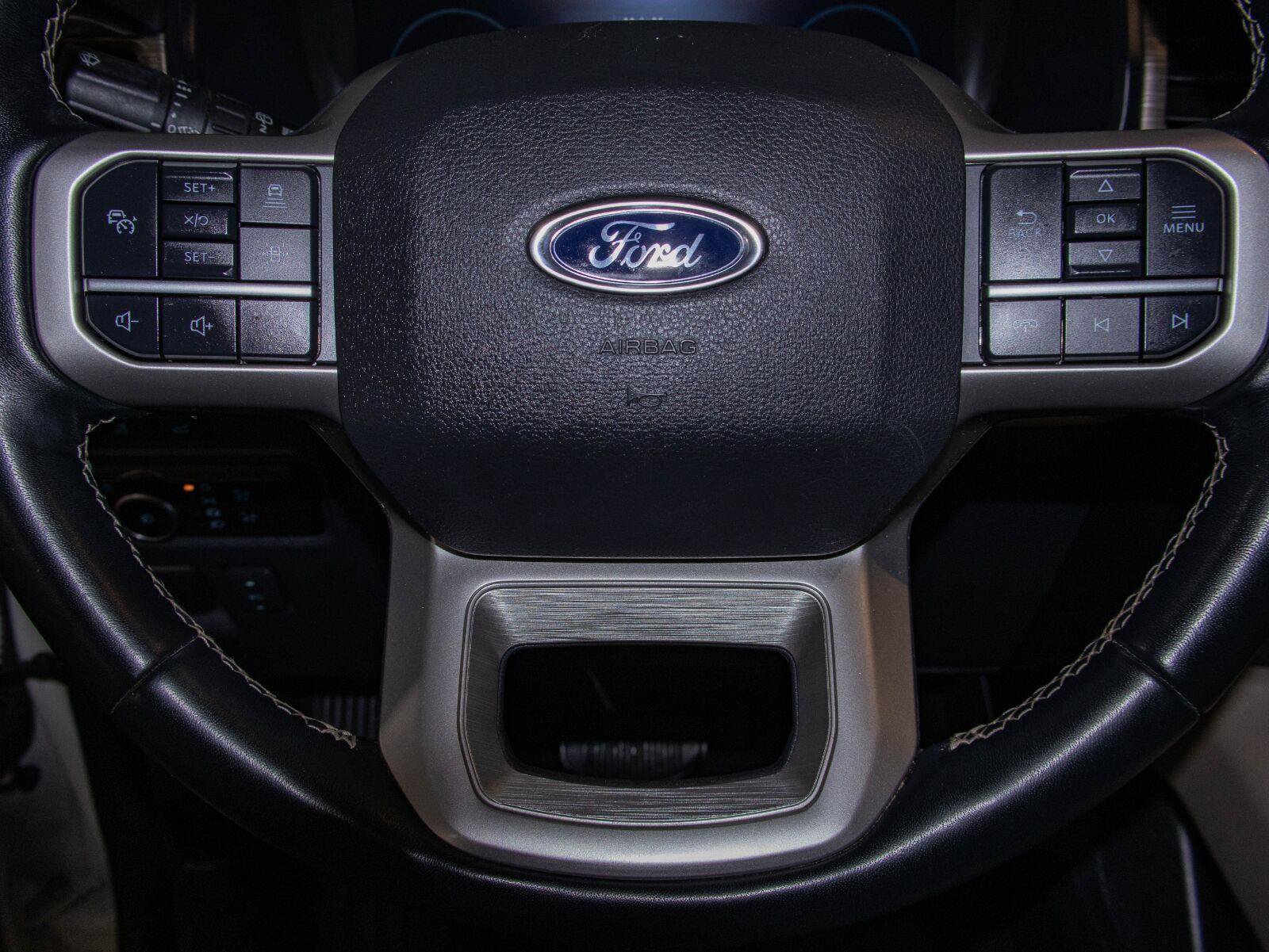 Used 2023 Ford Expedition Max Limited AWD/4WD image 11