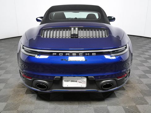 Certified 2020 Porsche 911 Carrera 4S w/ Sport Package AWD/4WD image 31