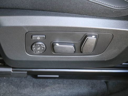 New 2026 BMW X3 xDrive30i w/ Premium Package AWD/4WD image 19