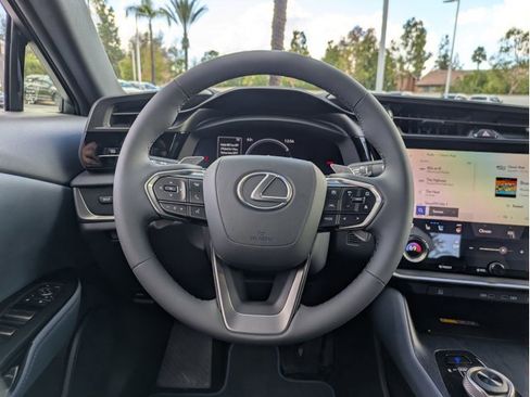 New 2026 Lexus RZ 450e 350e PREMIUM image 16