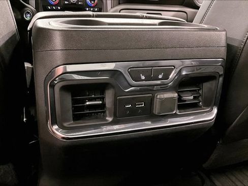 Used 2021 GMC Sierra 1500 SLT w/ SLT Premium Package AWD/4WD image 30