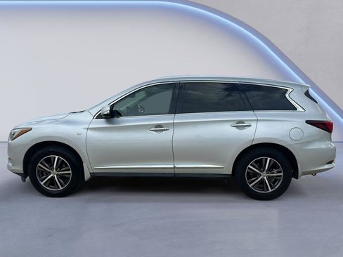 Used 2019 INFINITI QX60 Luxe w/ Essential Package FWD image 9