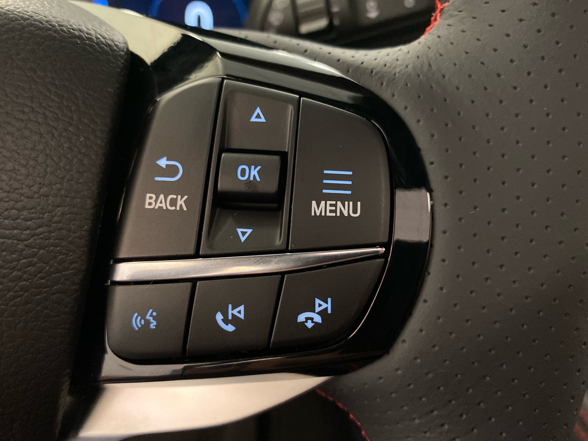 New 2027 Ford Explorer ST-Line w/ Premium Package AWD/4WD image 19