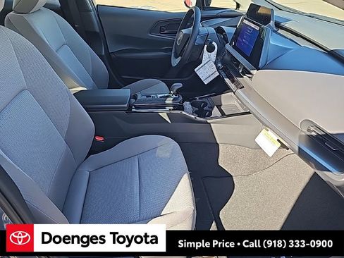 New 2026 Toyota Prius LE image 23