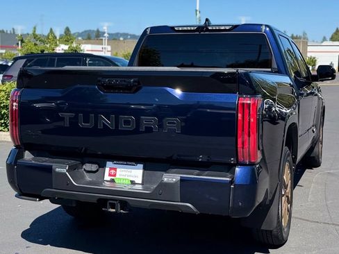 Used 2022 Toyota Tundra Platinum AWD/4WD image 5