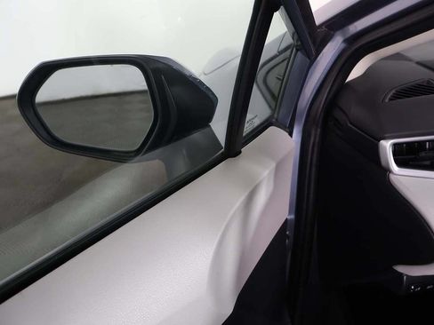 Used 2023 Toyota Corolla LE FWD image 31