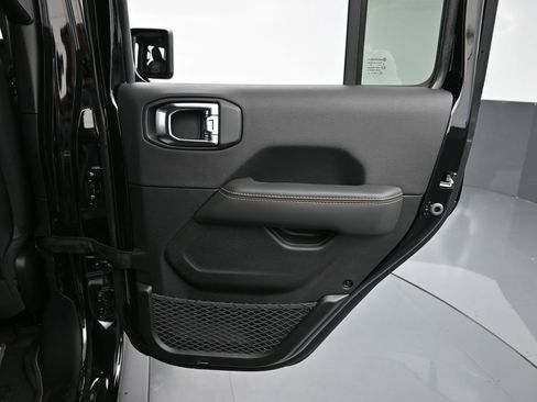 New 2025 Jeep Wrangler Unlimited Rubicon 392 AWD/4WD image 16