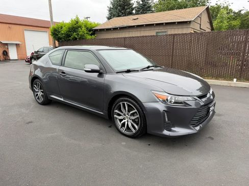 Used 2016 Scion tC FWD image 3