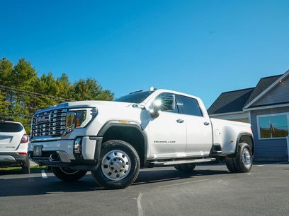 Used 2024 GMC Sierra 3500 Denali w/ Technology Package