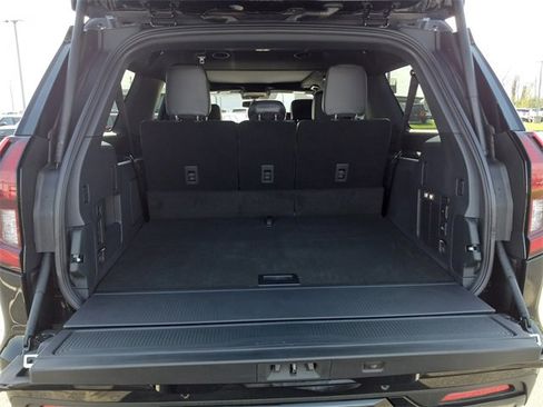 New 2025 Ford Expedition Max Platinum w/ Stealth Performance Package image 11