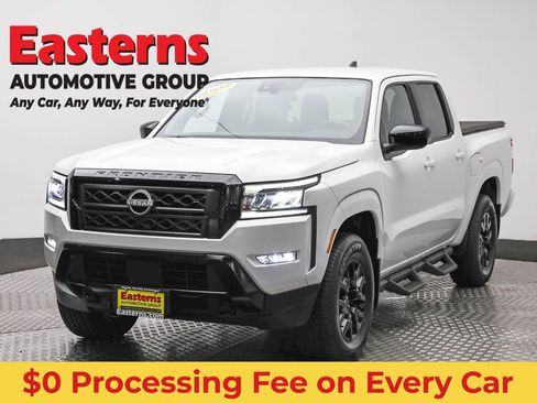 Used 2023 Nissan Frontier SV w/ Midnight Edition Package AWD/4WD image 1